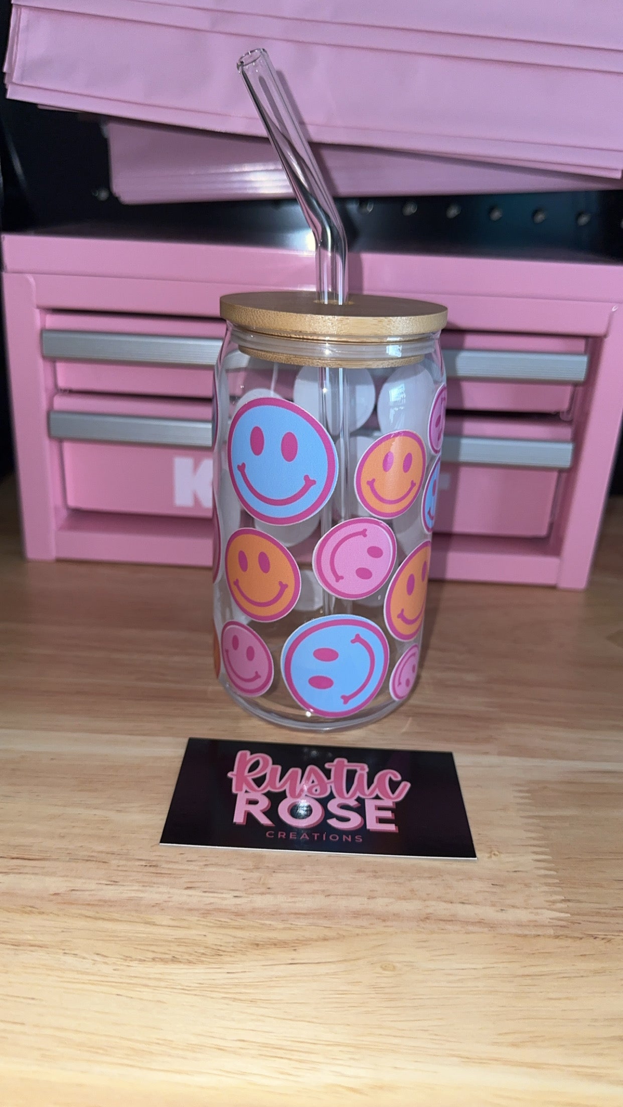 Smiley 16 oz Glass